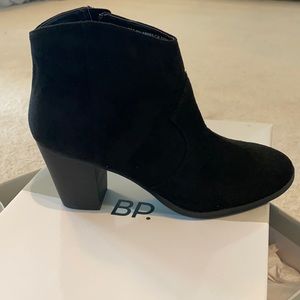 Cute Black Booties